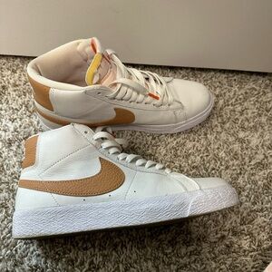 NIKE SB Zoom Blazer Mid Sneakers